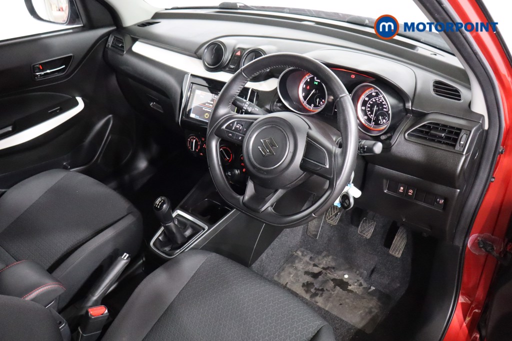Suzuki Swift SZ3 Manual Petrol Hatchback - Stock Number (1587324) - 1st supplementary image