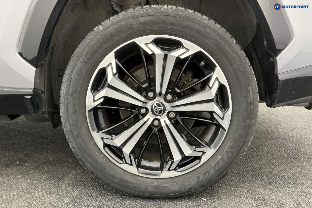 Toyota Rav4 Dynamic Automatic Petrol Plug-In Hybrid SUV - Stock Number (1594074) - 41st supplementary image