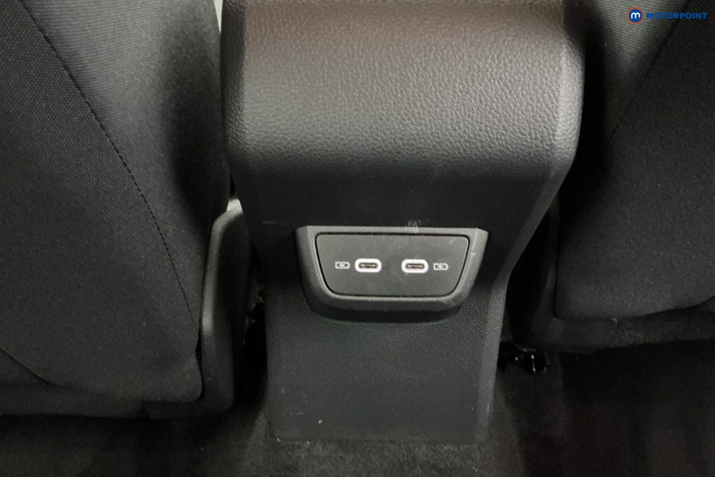 Volkswagen Polo Life Manual Petrol Hatchback - Stock Number (1597908) - 14th supplementary image