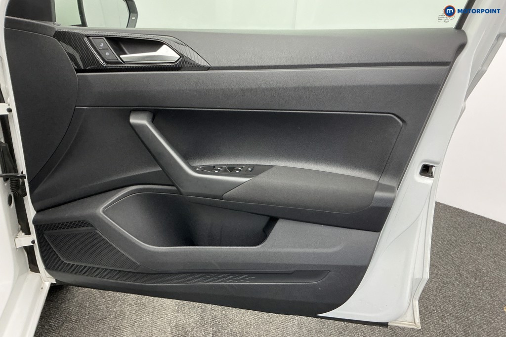 Volkswagen Polo Life Manual Petrol Hatchback - Stock Number (1597908) - 26th supplementary image