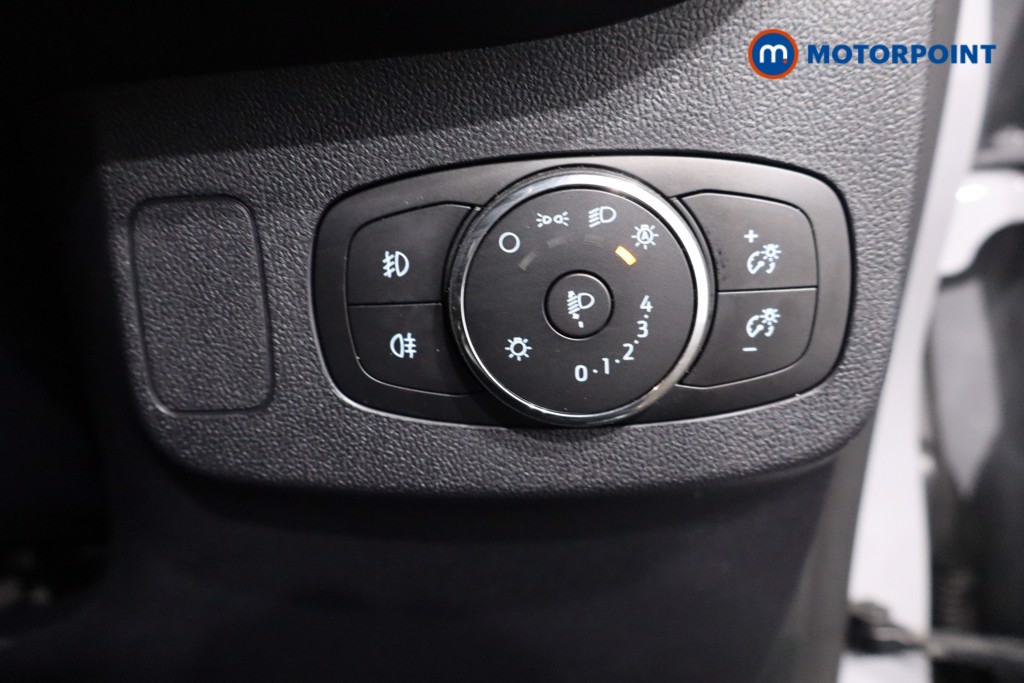 Ford Puma St-Line Vignale Manual Petrol SUV - Stock Number (1598385) - 17th supplementary image