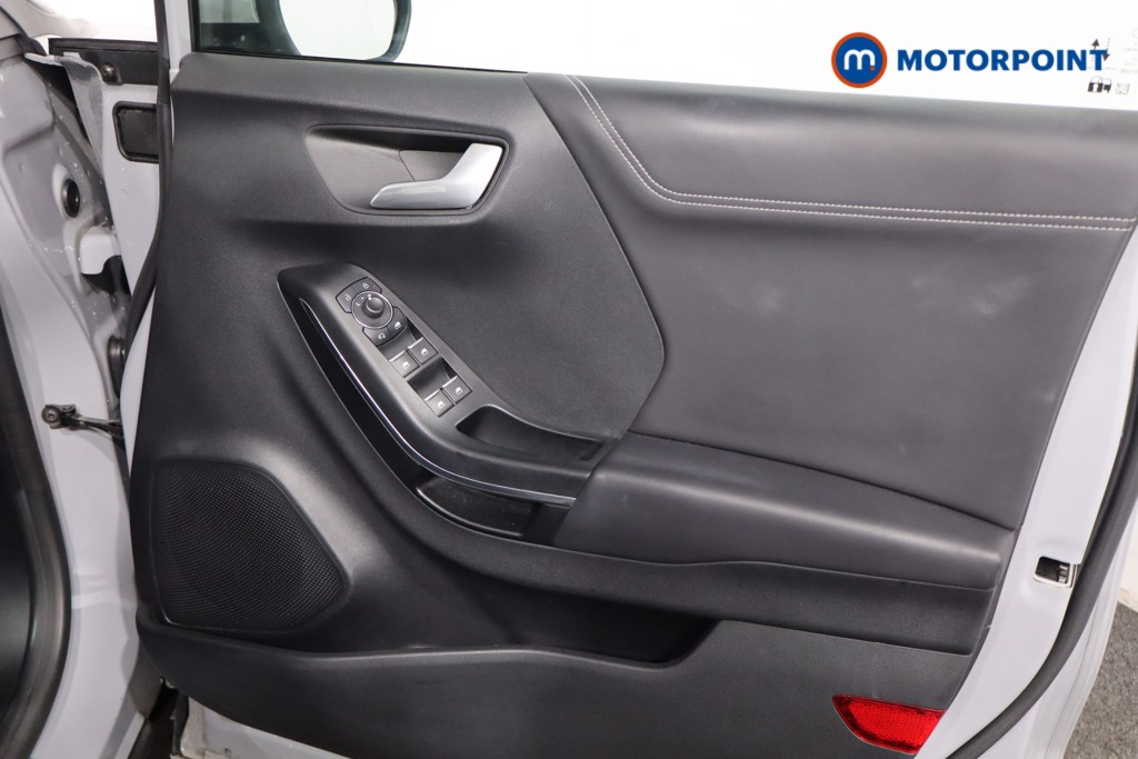 Ford Puma St-Line Vignale Manual Petrol SUV - Stock Number (1598385) - 24th supplementary image