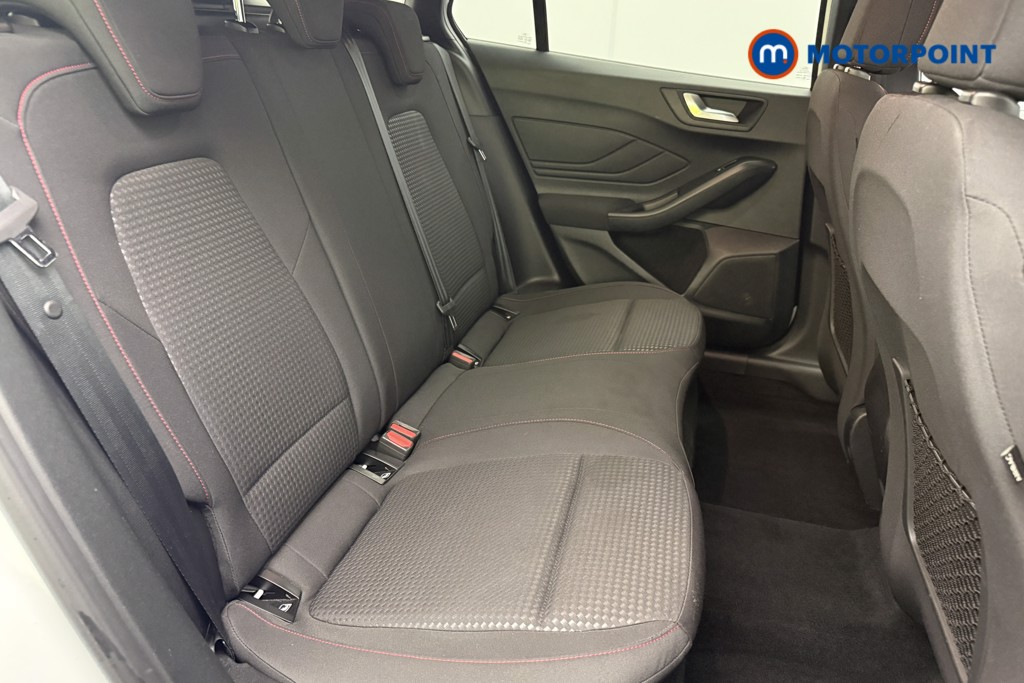 Ford Focus St-Line Manual Diesel Estate - Stock Number (1598716) - 19th supplementary image