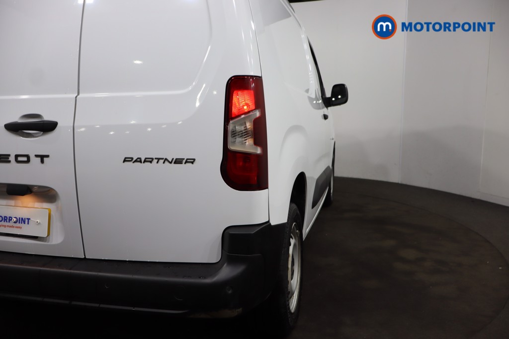 Peugeot Partner Professional Manual Diesel Panel Van - Stock Number (1599640) - 29th supplementary image
