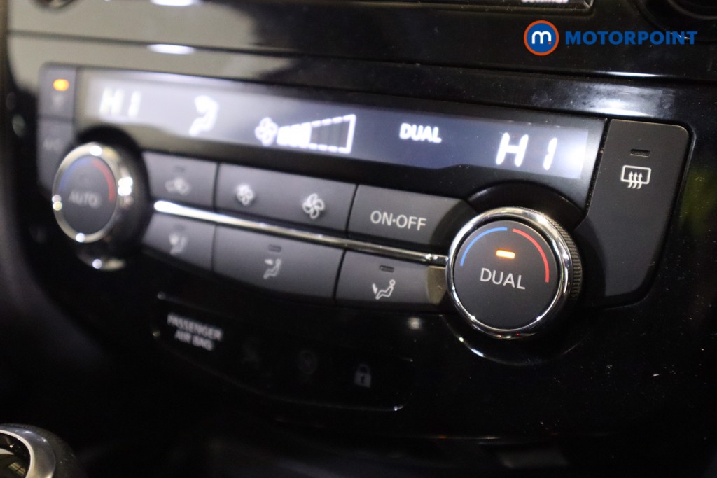 Nissan Qashqai N-Connecta Automatic Petrol SUV - Stock Number (1600478) - 19th supplementary image