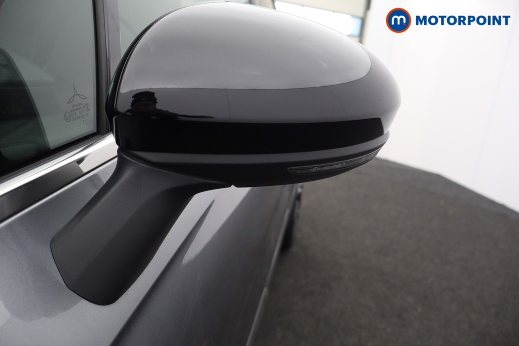 Renault Clio Techno Manual Petrol Hatchback - Stock Number (1601478) - 20th supplementary image