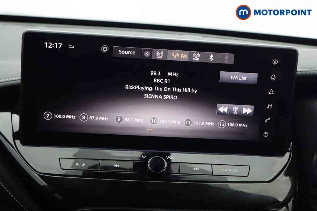 Nissan Juke Tekna Automatic Petrol SUV - Stock Number (1602337) - 6th supplementary image