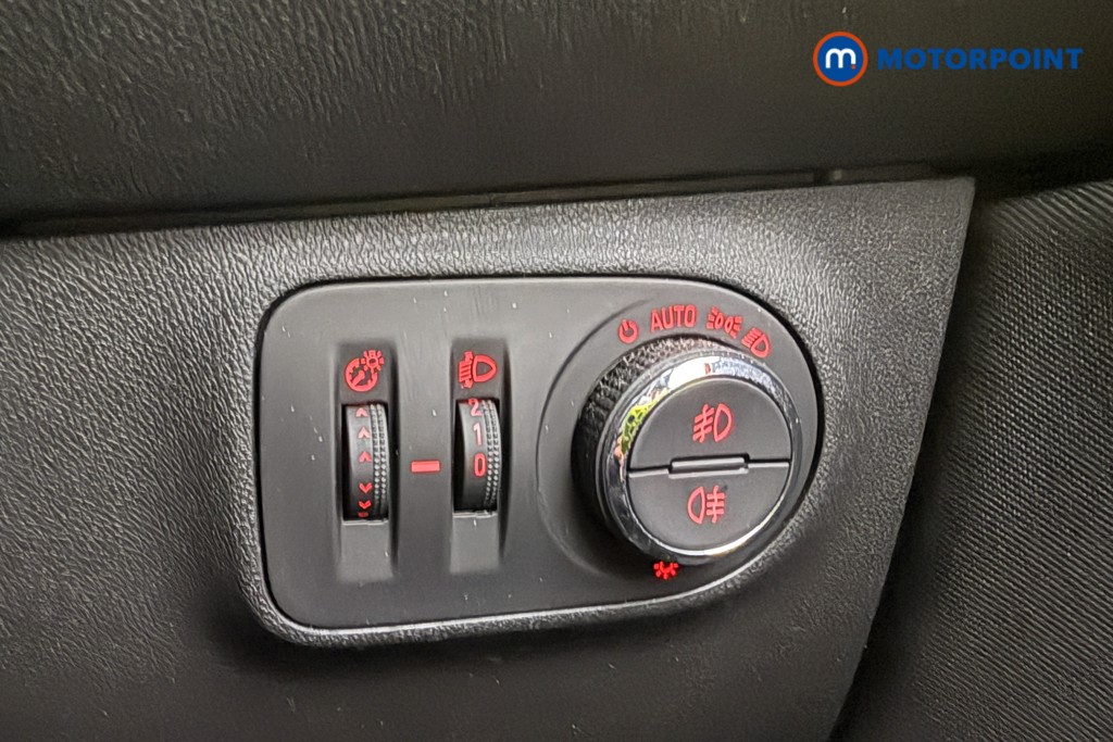 Vauxhall Corsa Sri Nav Manual Petrol Hatchback - Stock Number (1602351) - 11th supplementary image