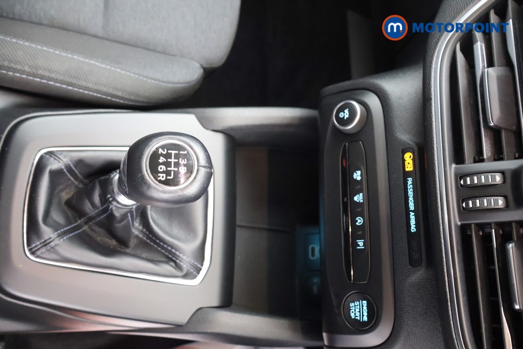 Ford Focus Active Manual Petrol Hatchback - Stock Number (1603062) - 8th supplementary image