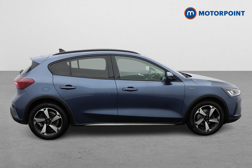 Ford Focus Active Manual Petrol Hatchback - Stock Number (1603062) - Drivers side