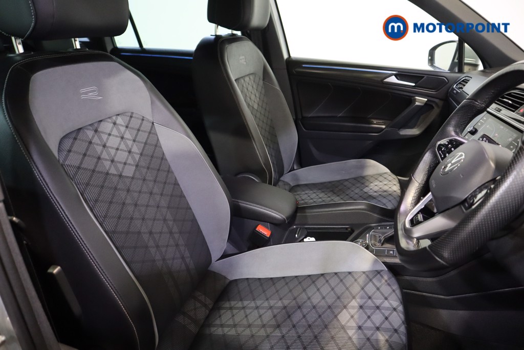 Volkswagen Tiguan R-Line Automatic Diesel SUV - Stock Number (1603427) - 6th supplementary image