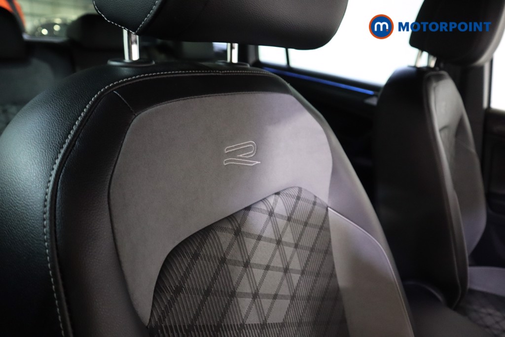 Volkswagen Tiguan R-Line Automatic Diesel SUV - Stock Number (1603427) - 23rd supplementary image