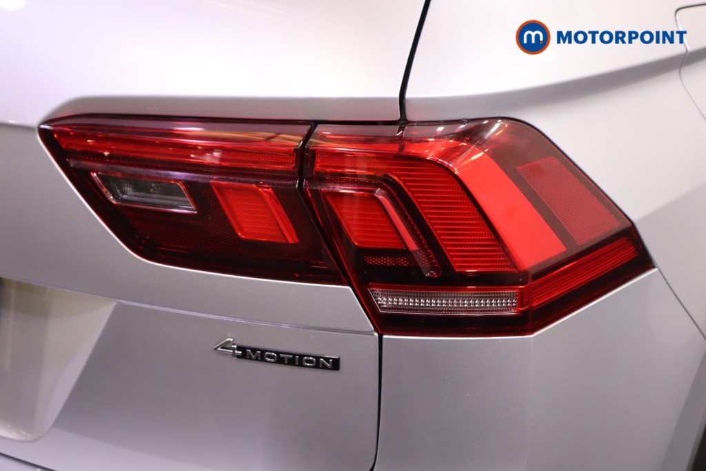 Volkswagen Tiguan R-Line Automatic Diesel SUV - Stock Number (1603427) - 26th supplementary image