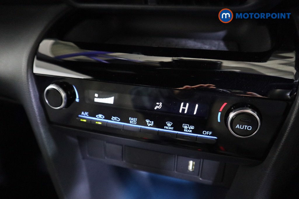 Toyota Yaris Cross Design Automatic Petrol-Electric Hybrid Estate - Stock Number (1603602) - 7th supplementary image