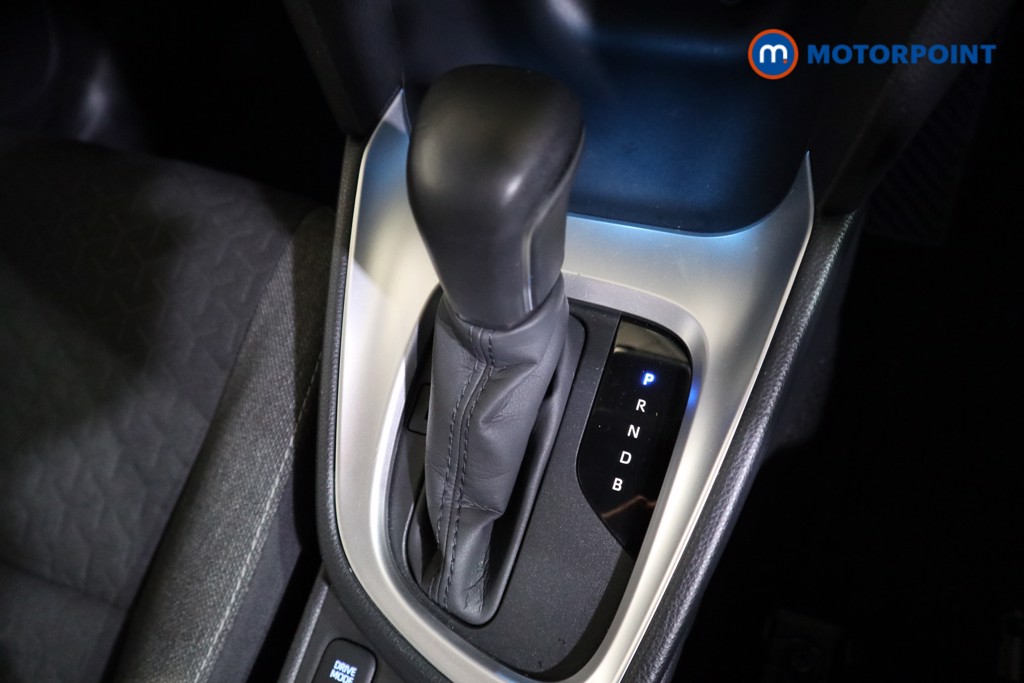 Toyota Yaris Cross Design Automatic Petrol-Electric Hybrid Estate - Stock Number (1603602) - 9th supplementary image