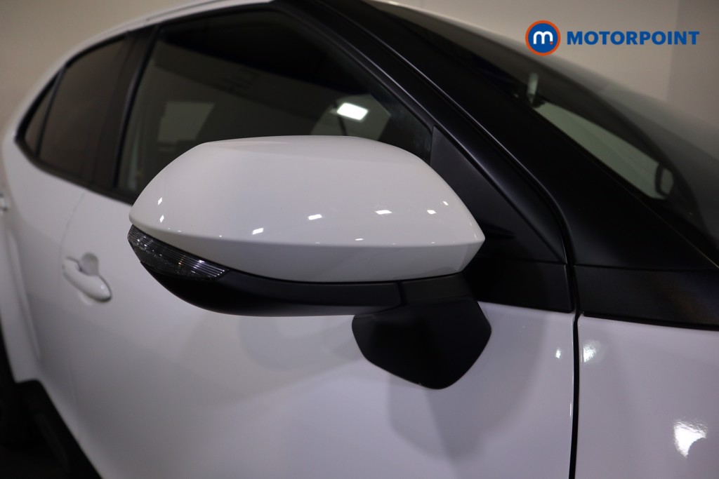 Toyota Yaris Cross Design Automatic Petrol-Electric Hybrid Estate - Stock Number (1603602) - 28th supplementary image