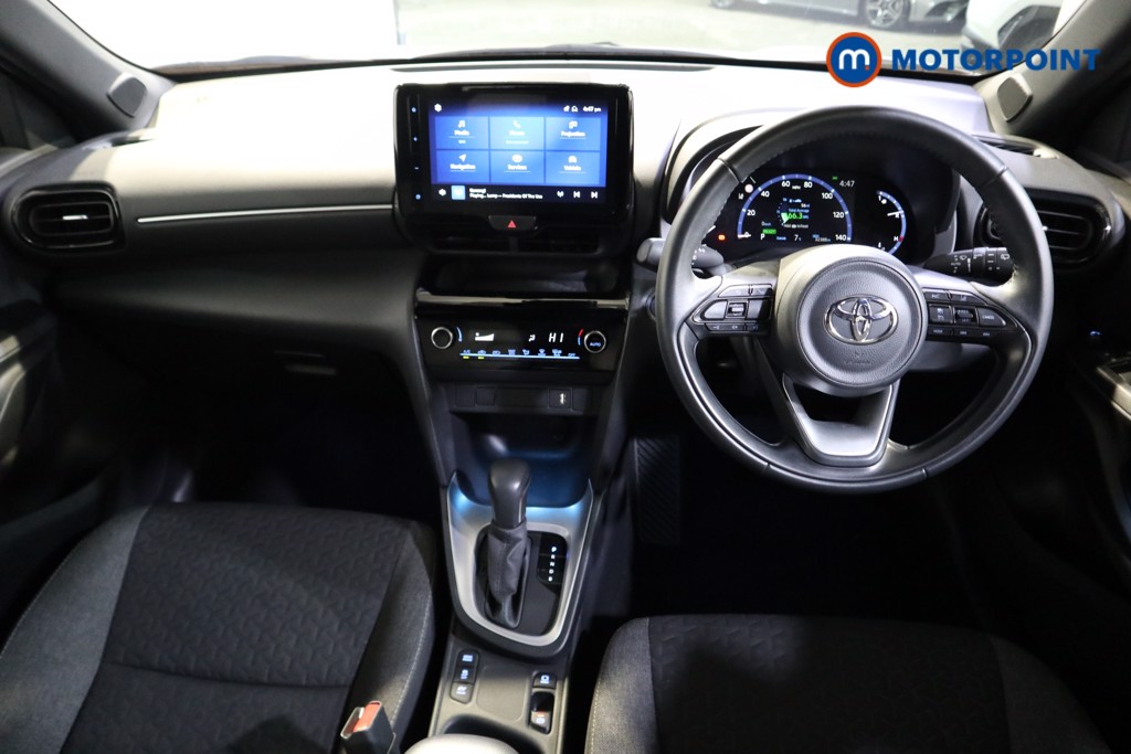 Toyota Yaris Cross Design Automatic Petrol-Electric Hybrid Estate - Stock Number (1603602) - 1st supplementary image