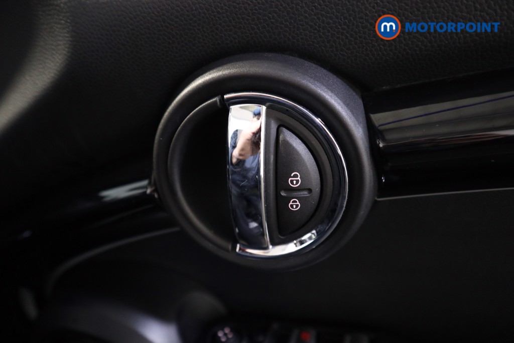 Mini Convertible Cooper S Exclusive Automatic Petrol Convertible - Stock Number (1603913) - 12th supplementary image