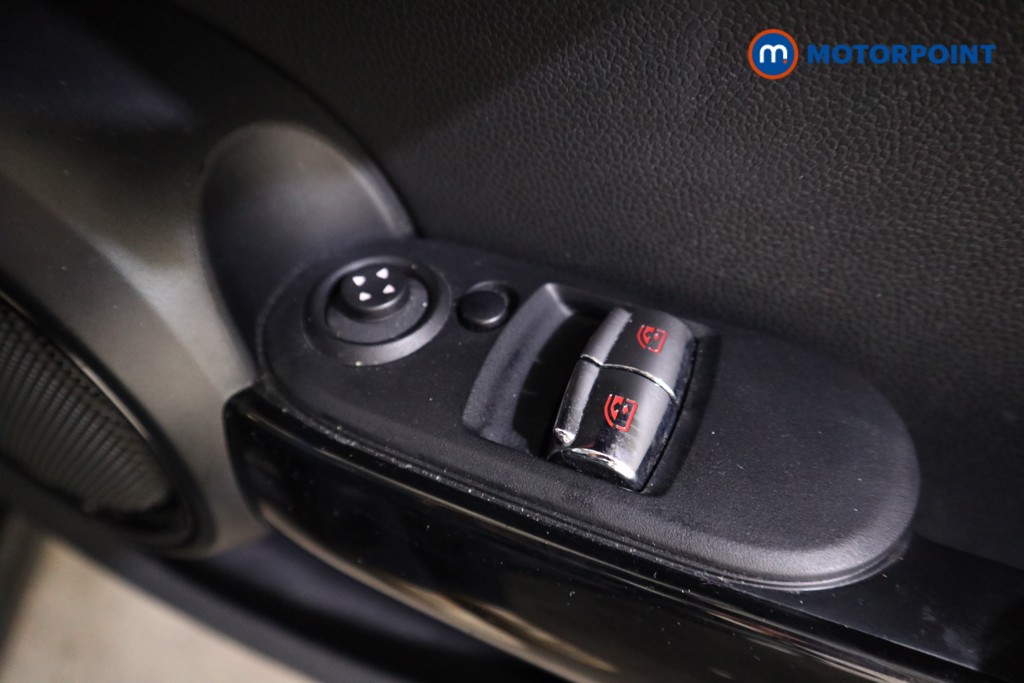 Mini Hatchback Cooper Classic Automatic Petrol Hatchback - Stock Number (1604291) - 11th supplementary image