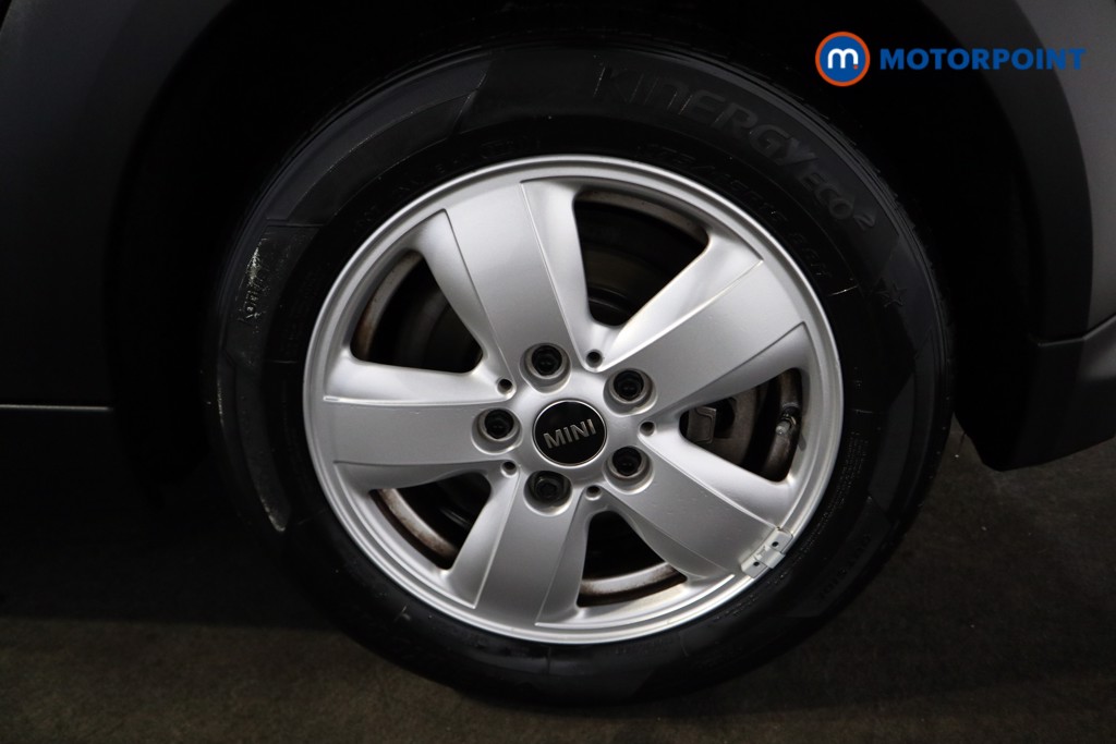 Mini Hatchback Cooper Classic Automatic Petrol Hatchback - Stock Number (1604291) - 20th supplementary image