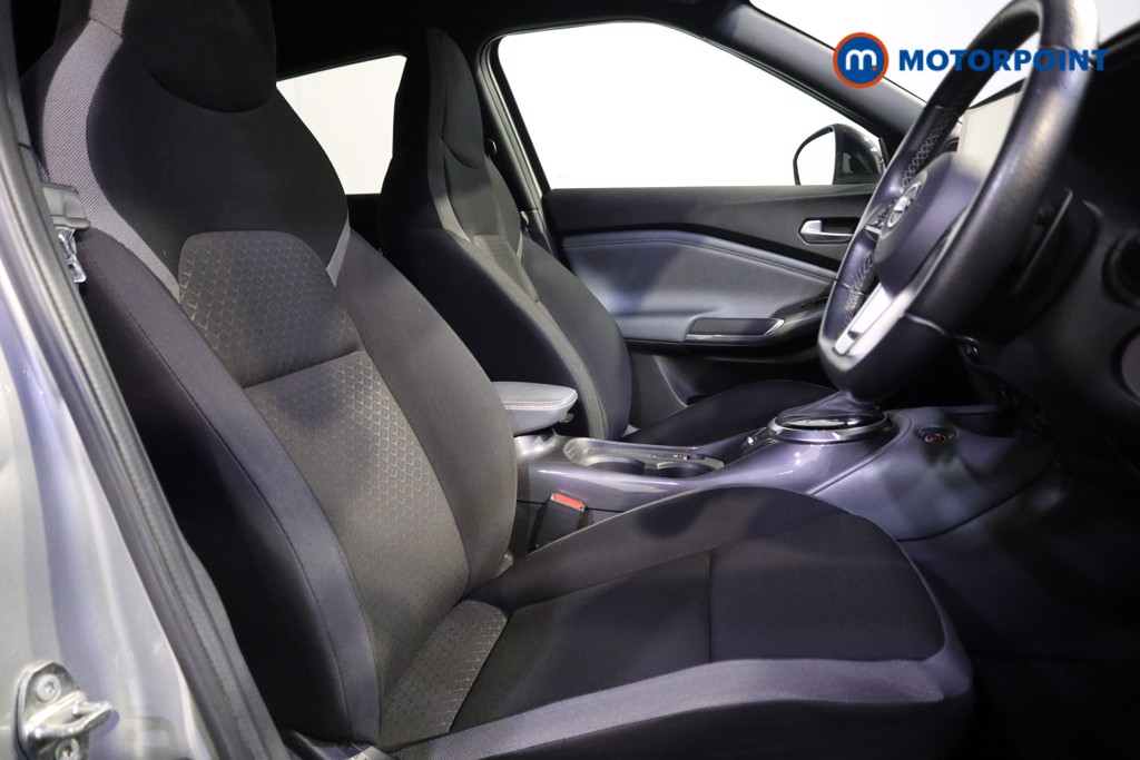 Nissan Juke N-Connecta Automatic Petrol SUV - Stock Number (1604580) - 13th supplementary image