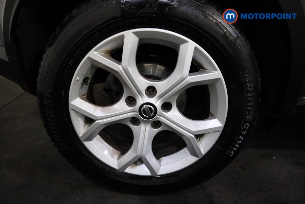 Nissan Juke N-Connecta Automatic Petrol SUV - Stock Number (1604580) - 19th supplementary image