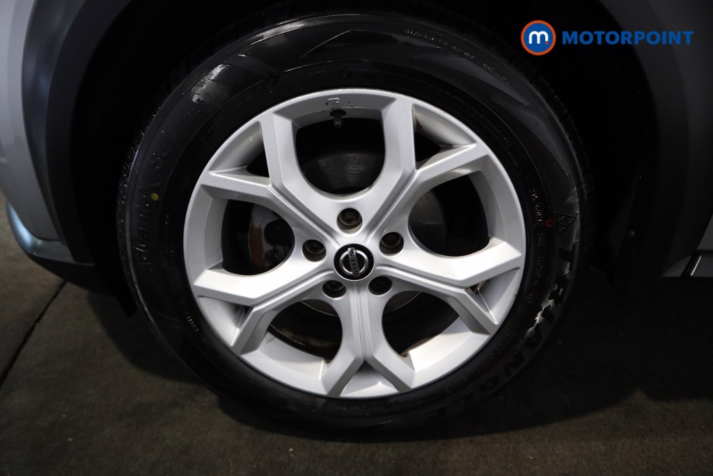 Nissan Juke N-Connecta Automatic Petrol SUV - Stock Number (1604580) - 21st supplementary image