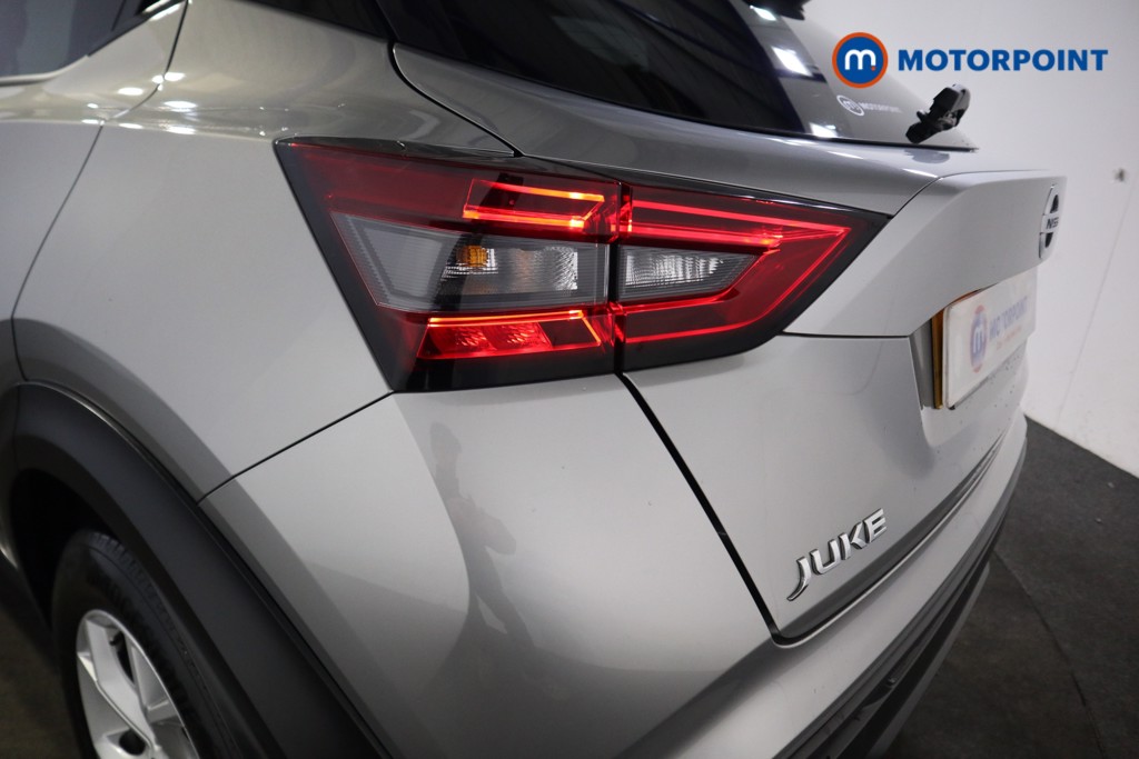 Nissan Juke N-Connecta Automatic Petrol SUV - Stock Number (1604580) - 25th supplementary image