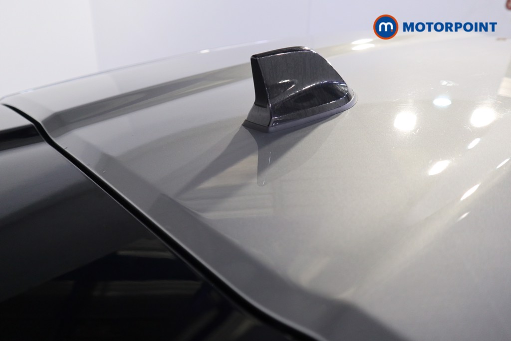 Nissan Juke N-Connecta Automatic Petrol SUV - Stock Number (1604580) - 27th supplementary image