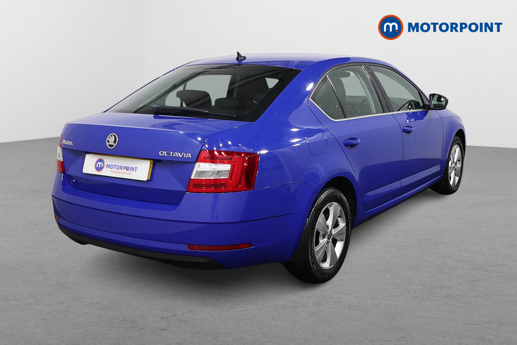 Skoda Octavia Se Technology Automatic Petrol Hatchback - Stock Number (1604581) - Drivers side rear corner