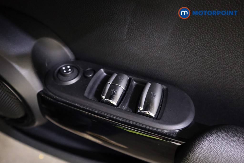 Mini Convertible Cooper S Classic Automatic Petrol Convertible - Stock Number (1604630) - 11th supplementary image