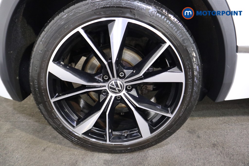 Volkswagen Tiguan R-Line Automatic Petrol SUV - Stock Number (1604648) - 24th supplementary image