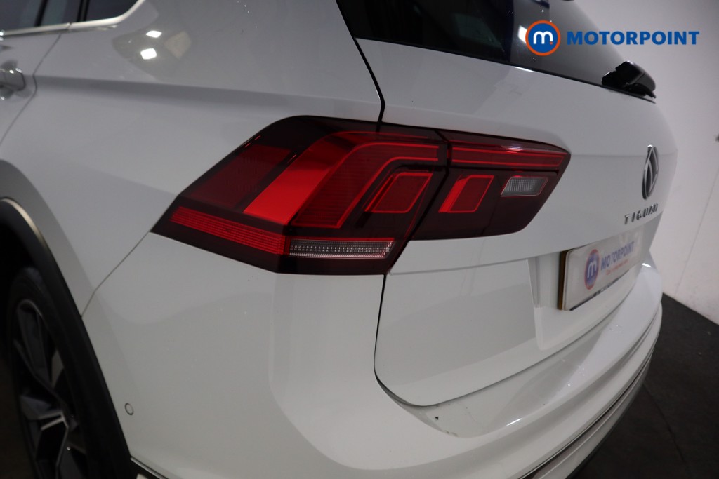 Volkswagen Tiguan R-Line Automatic Petrol SUV - Stock Number (1604648) - 30th supplementary image