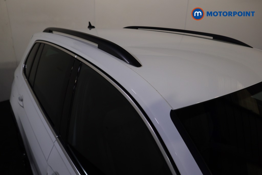 Volkswagen Tiguan R-Line Automatic Petrol SUV - Stock Number (1604648) - 32nd supplementary image