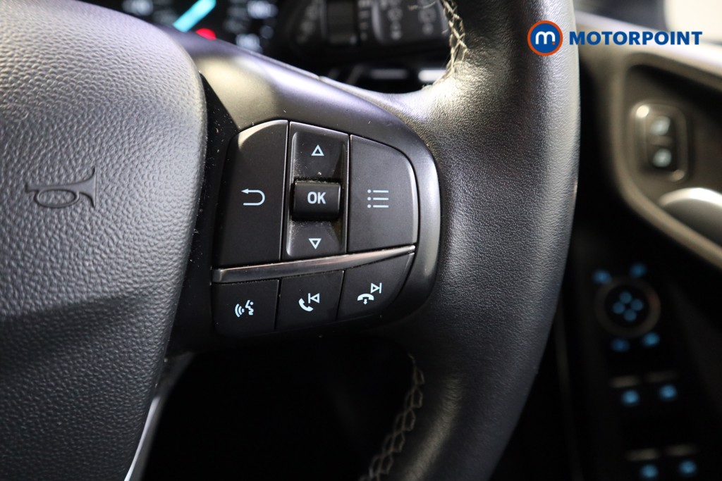 Ford Fiesta Titanium Manual Petrol Hatchback - Stock Number (1604929) - 4th supplementary image