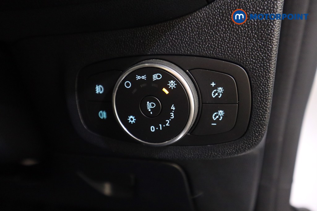 Ford Fiesta Titanium Manual Petrol Hatchback - Stock Number (1604929) - 11th supplementary image