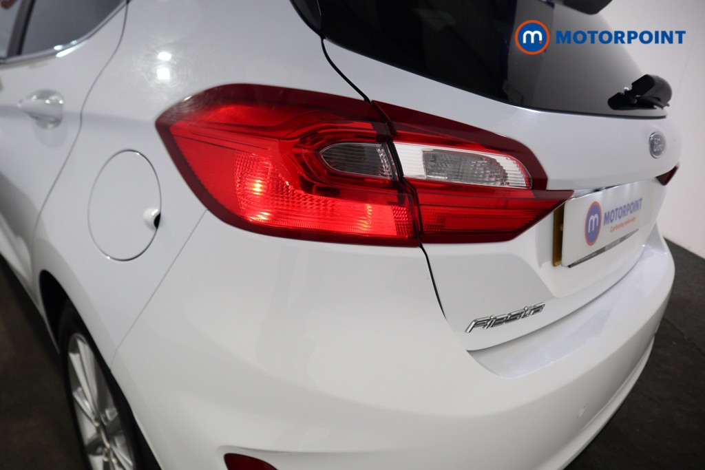 Ford Fiesta Titanium Manual Petrol Hatchback - Stock Number (1604929) - 24th supplementary image