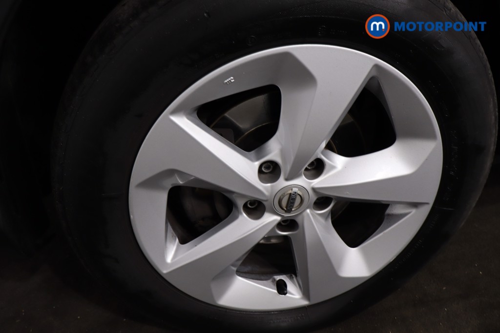 Nissan Qashqai Acenta Premium Automatic Petrol SUV - Stock Number (1605068) - 11th supplementary image