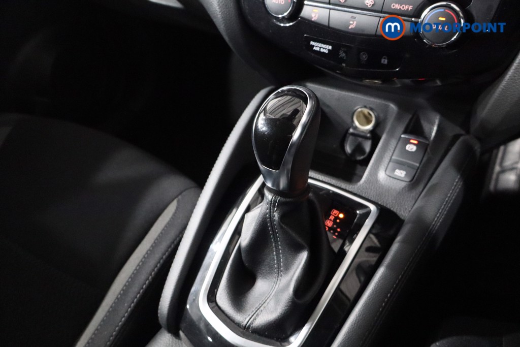 Nissan Qashqai Acenta Premium Automatic Petrol SUV - Stock Number (1605068) - 15th supplementary image