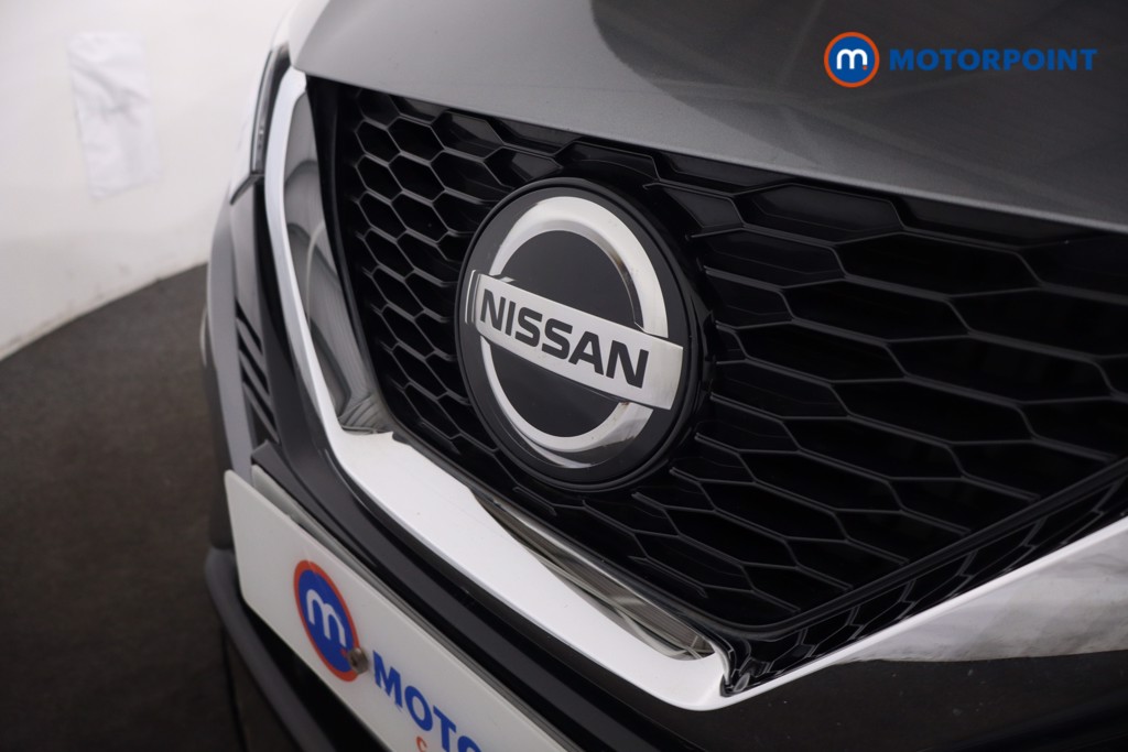 Nissan Qashqai Acenta Premium Automatic Petrol SUV - Stock Number (1605068) - 25th supplementary image