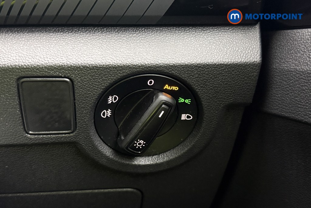 Volkswagen T-Cross Black Edition Manual Petrol SUV - Stock Number (1605339) - 32nd supplementary image