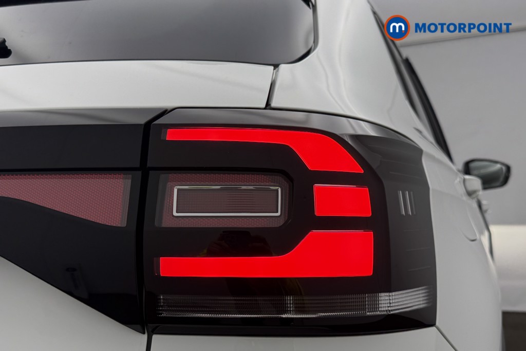 Volkswagen T-Cross Black Edition Manual Petrol SUV - Stock Number (1605339) - 39th supplementary image