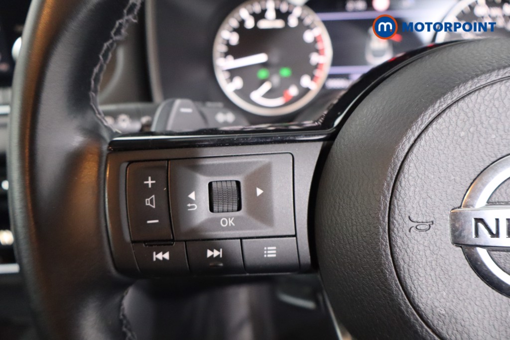 Nissan Qashqai Acenta Premium Automatic Petrol SUV - Stock Number (1605360) - 7th supplementary image