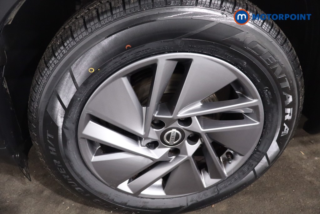 Nissan Qashqai Acenta Premium Automatic Petrol SUV - Stock Number (1605360) - 11th supplementary image