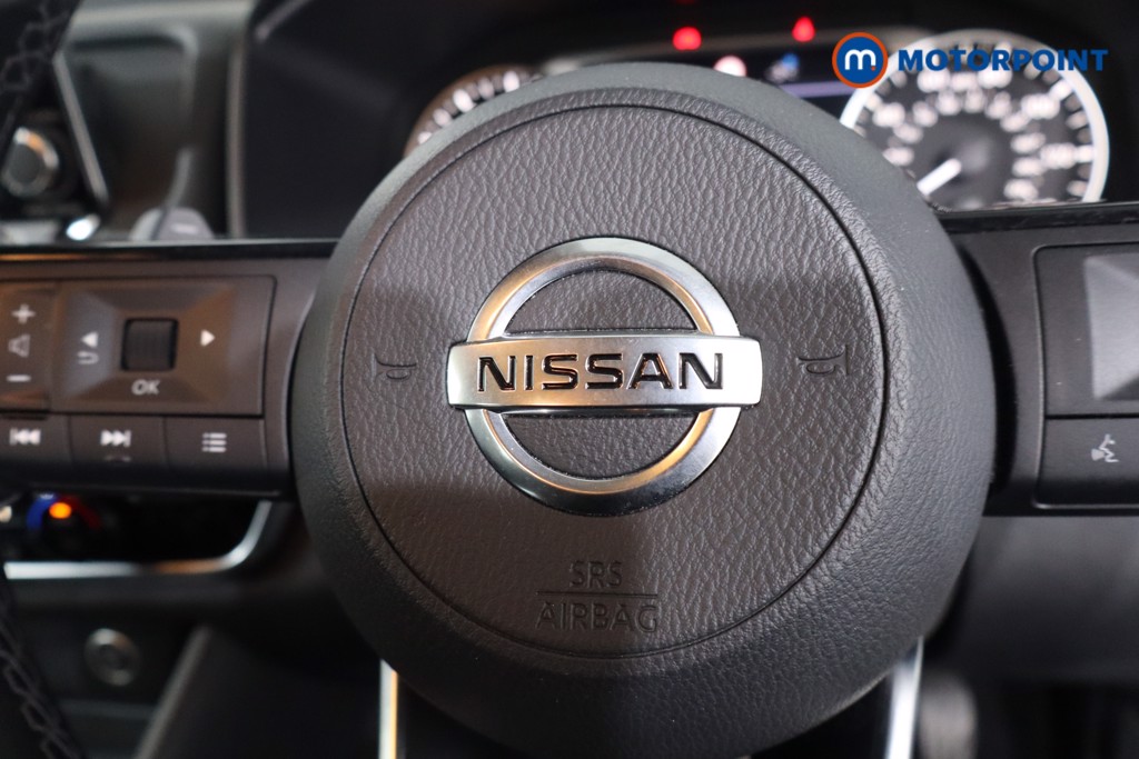 Nissan Qashqai Acenta Premium Automatic Petrol SUV - Stock Number (1605360) - 13th supplementary image