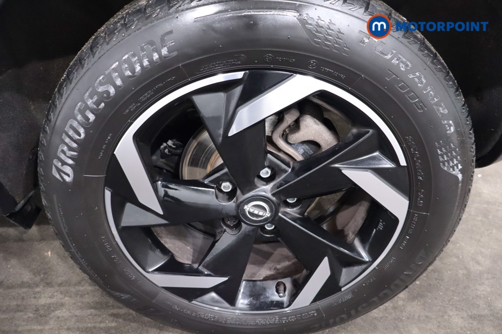 Nissan Juke N-Connecta Automatic Petrol SUV - Stock Number (1605436) - 12th supplementary image