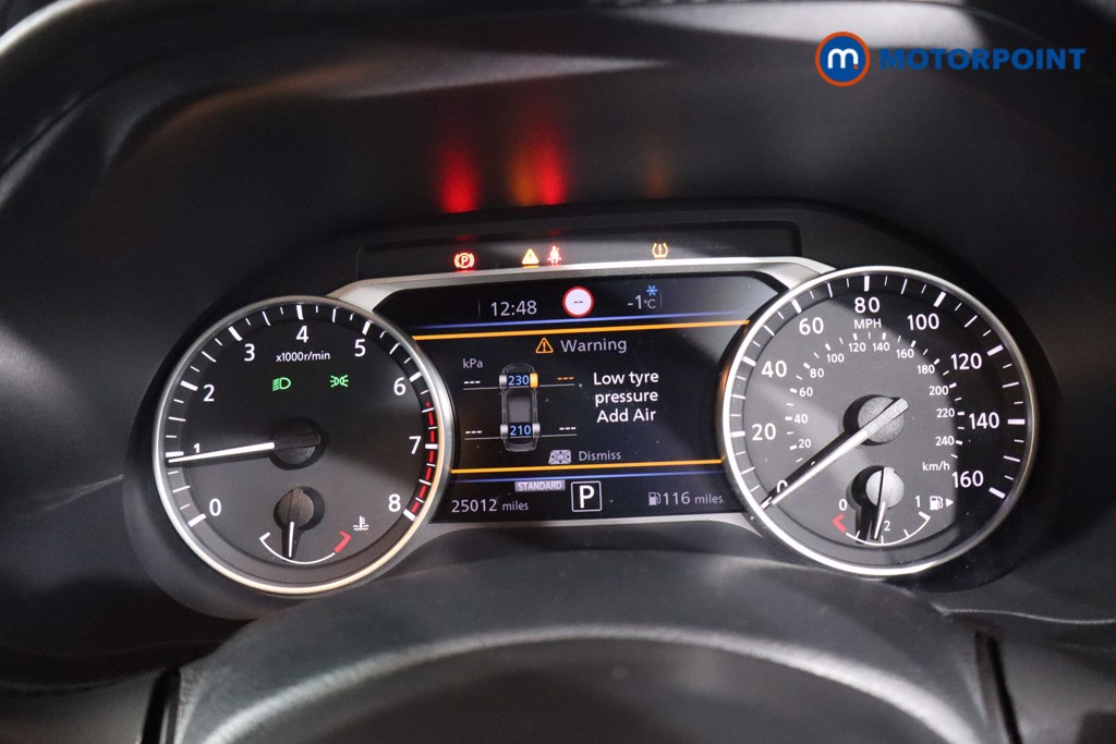 Nissan Juke N-Connecta Automatic Petrol SUV - Stock Number (1605436) - 16th supplementary image