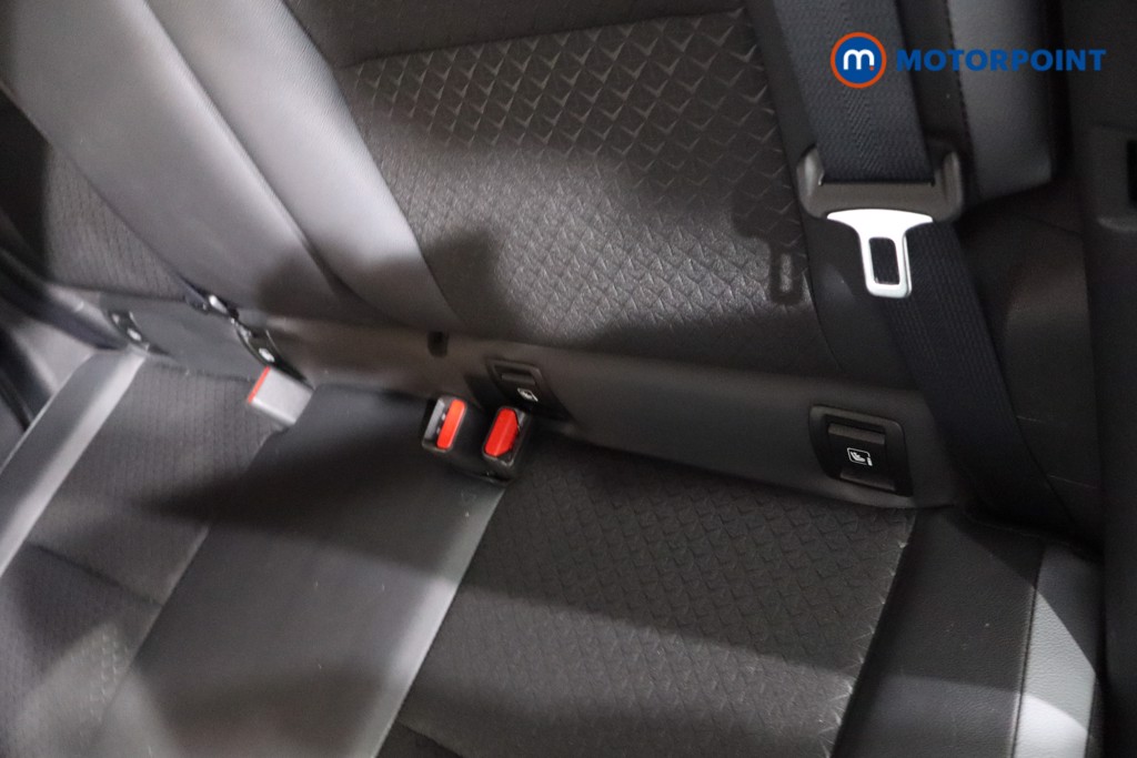 Nissan Juke N-Connecta Automatic Petrol SUV - Stock Number (1605436) - 26th supplementary image