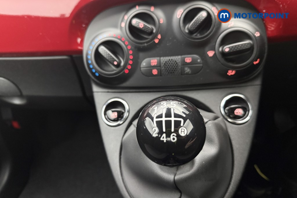 Fiat 500 RED Manual Petrol Convertible - Stock Number (1605554) - 3rd supplementary image