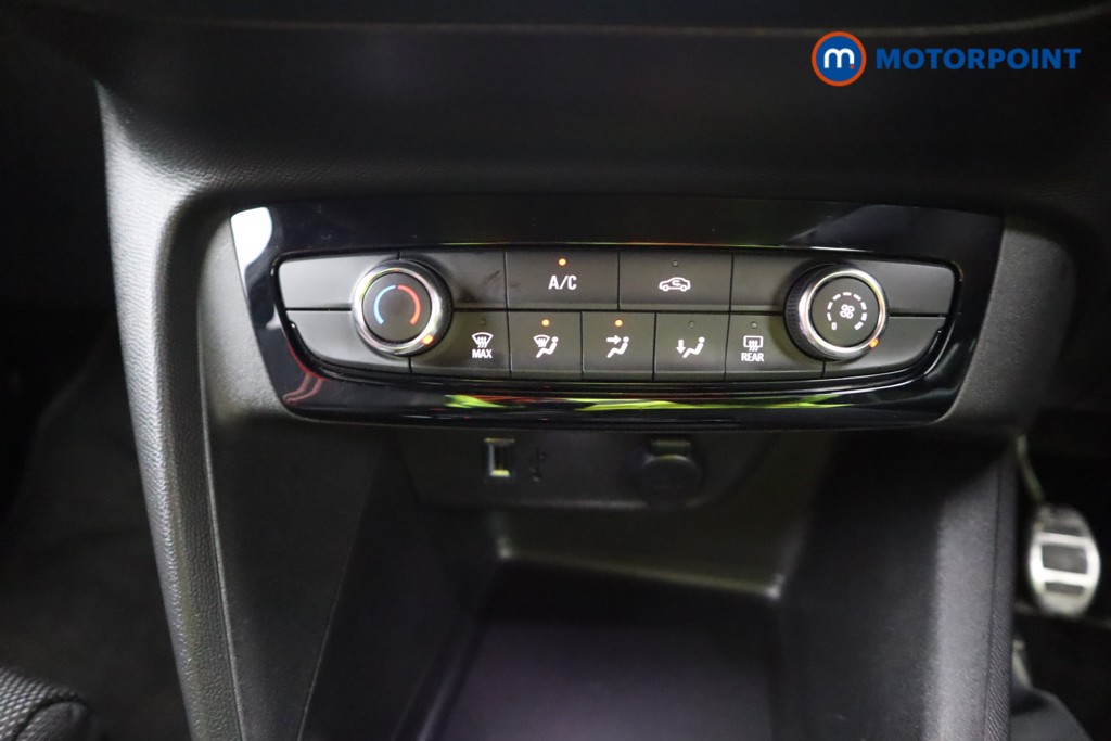 Vauxhall Corsa SRI Manual Petrol Hatchback - Stock Number (1605755) - 10th supplementary image